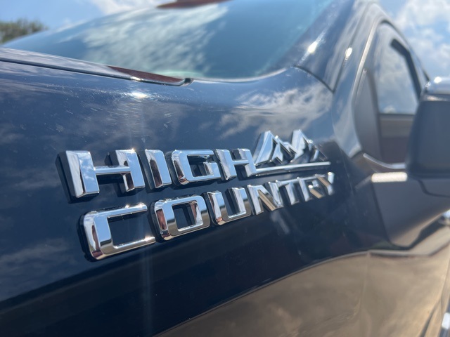2023 Chevrolet Silverado 1500 High Country photo 41