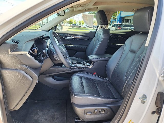 2021 Buick Envision Essence photo 24