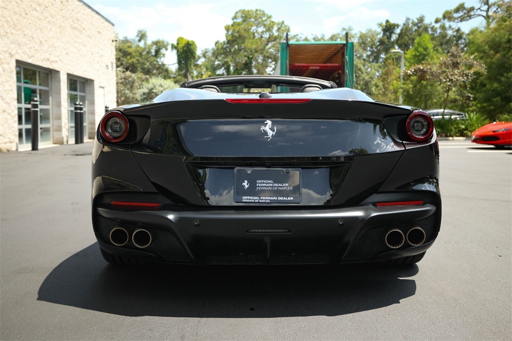 Certified Used 2022 Ferrari Base image 4