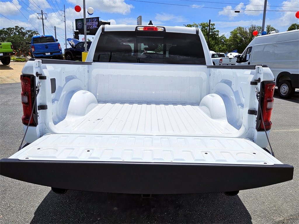 2025 Ram 1500 Big Horn Lone Star photo 13