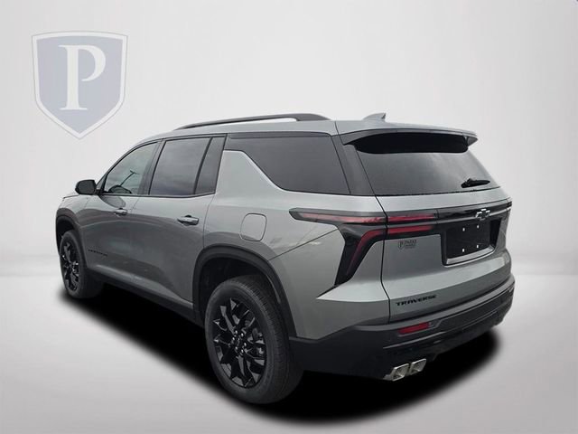 2026 Chevrolet Traverse photo 3