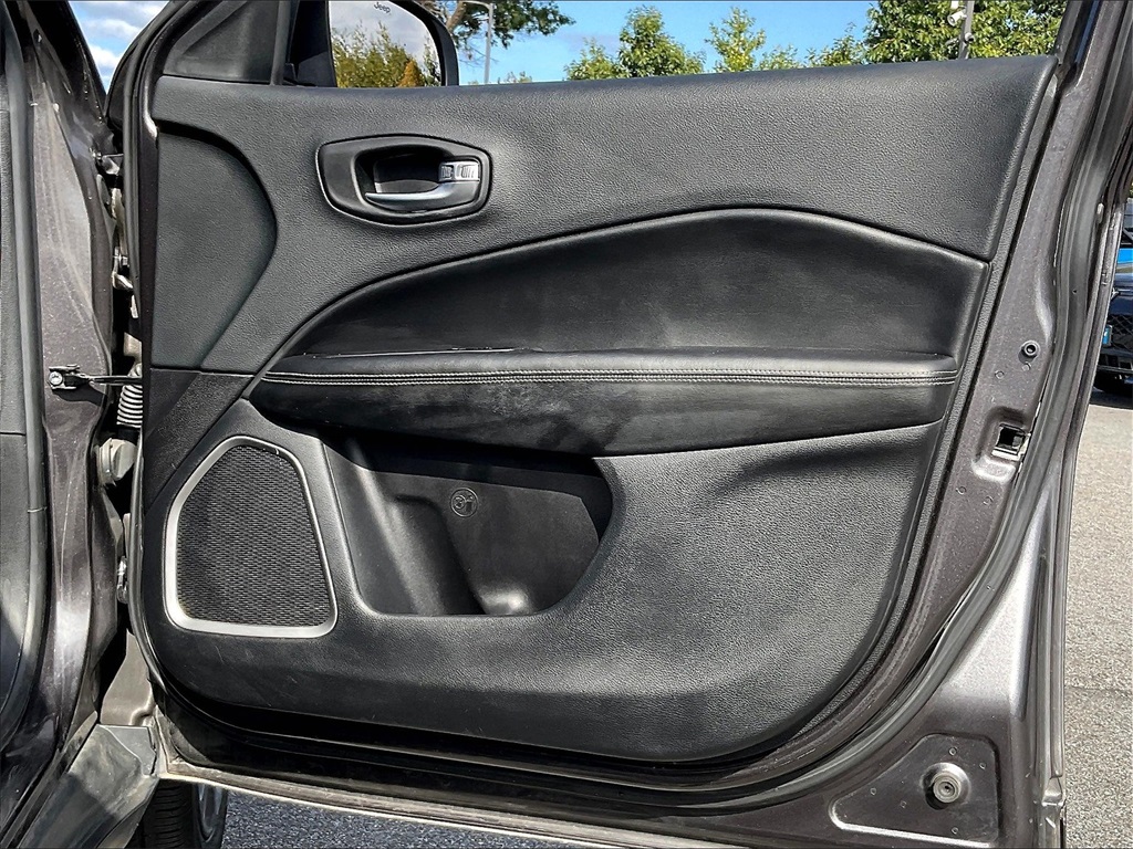 2021 Jeep Compass Special Edition photo 10
