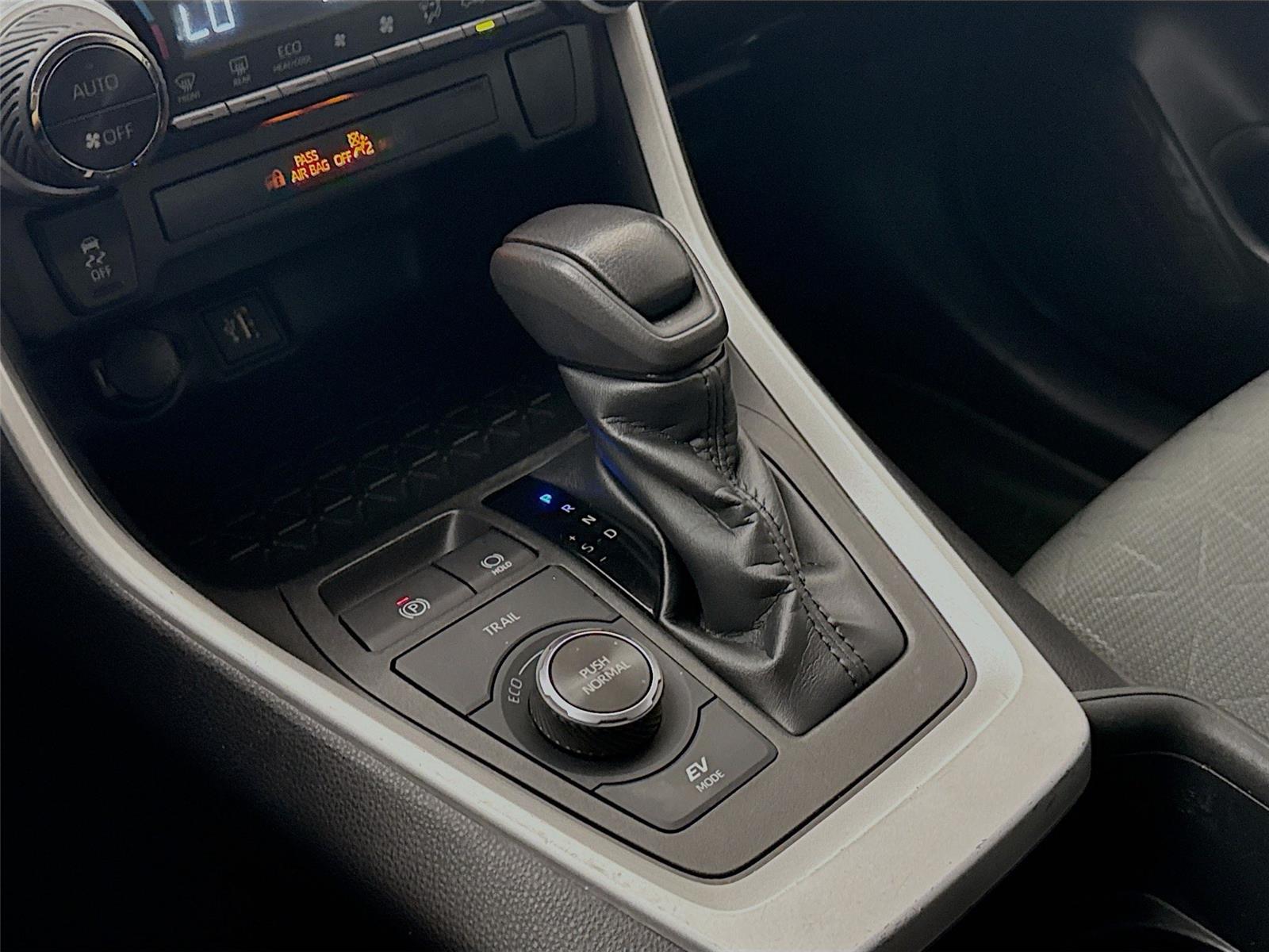 2023 Toyota RAV4 Hybrid photo 24