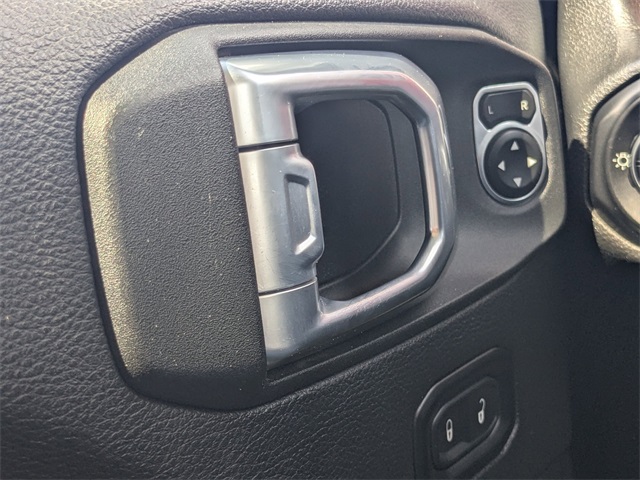 2021 Jeep Gladiator Rubicon photo 22