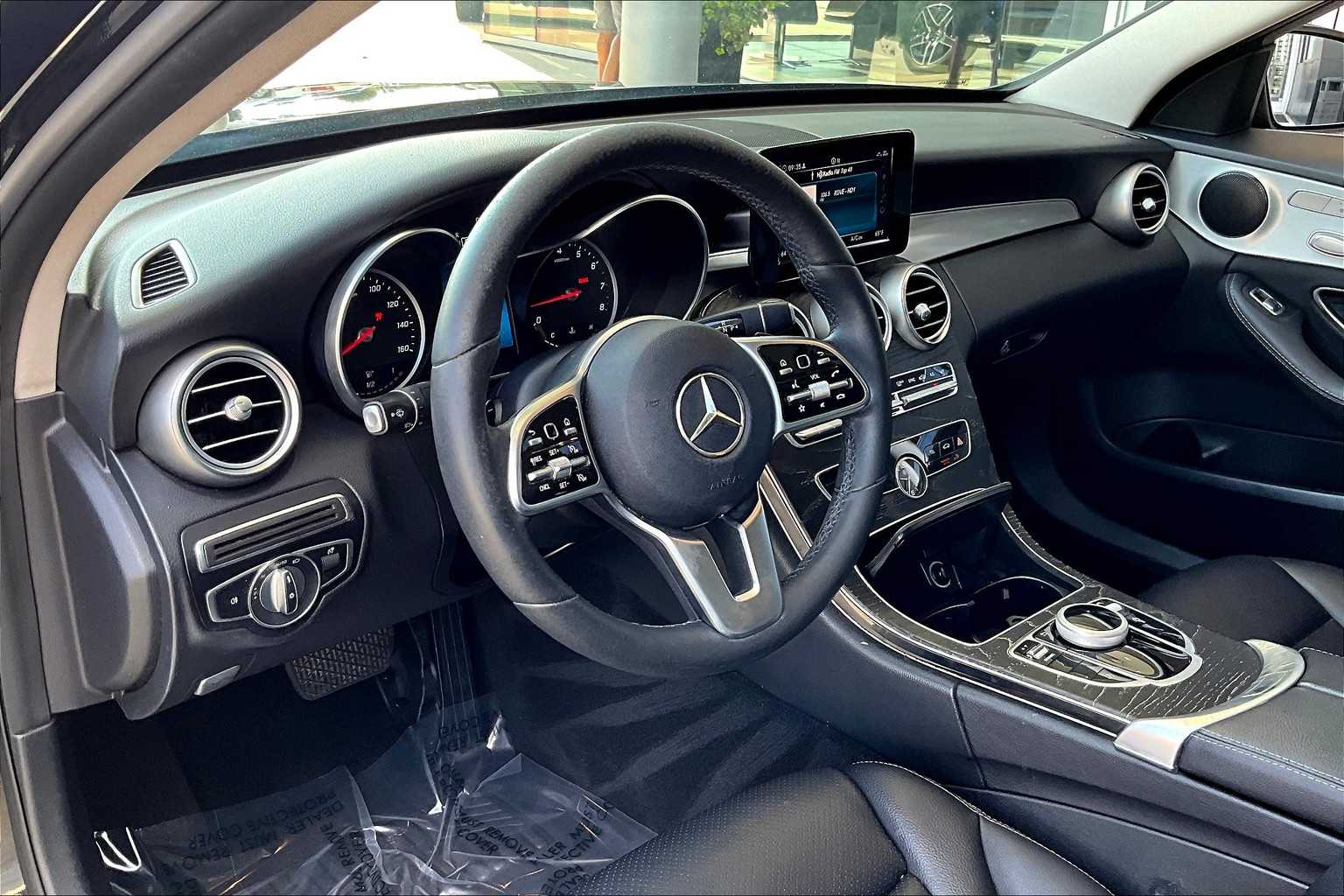 2019 Mercedes Benz C 300 photo 14