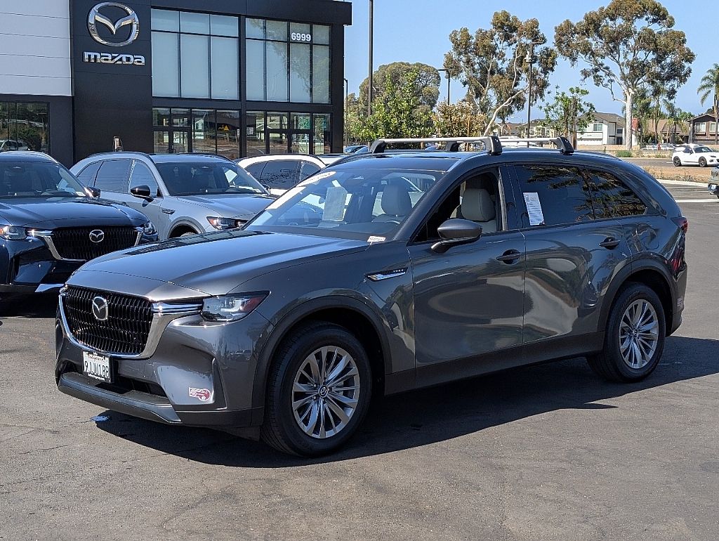 2024 Mazda CX-90 Preferred photo 4