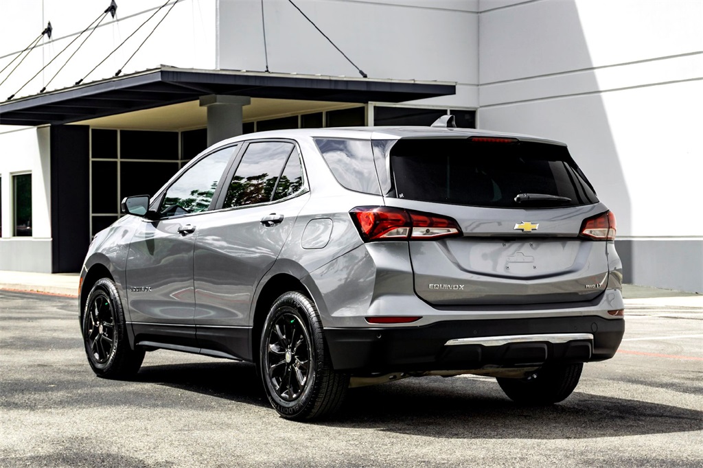 2024 Chevrolet Equinox LT photo 7
