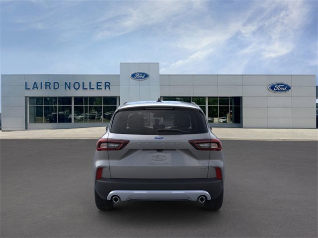 2025 Ford Escape Plug-In Hybrid photo 5