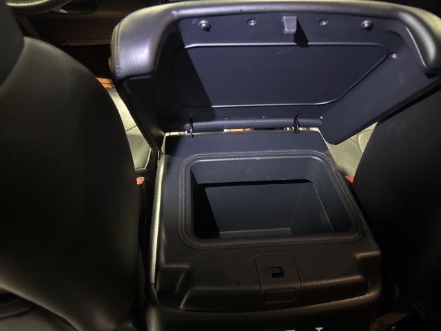 2024 Nissan Armada SL photo 25