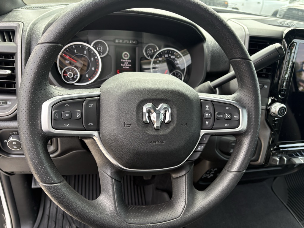 2025 Ram 2500 Tradesman photo 11