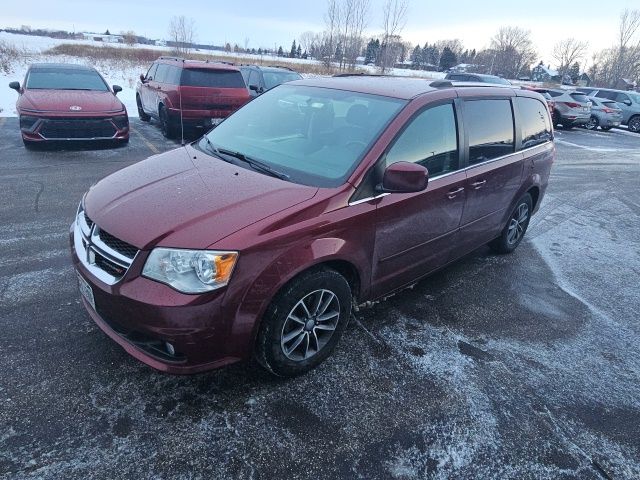 2017 Dodge Grand Caravan SXT's photo