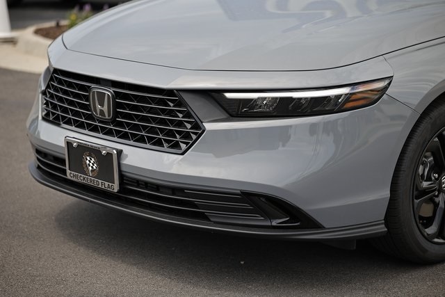 2025 Honda Accord SE photo 3