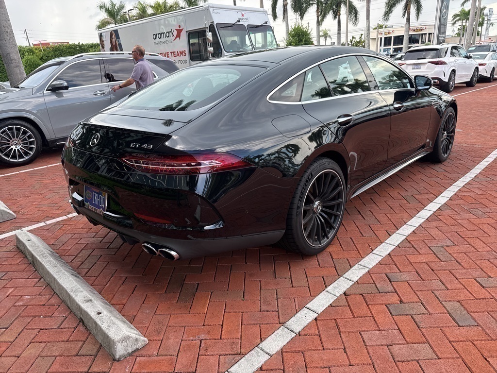 2022 Mercedes Benz AMG GT photo 8