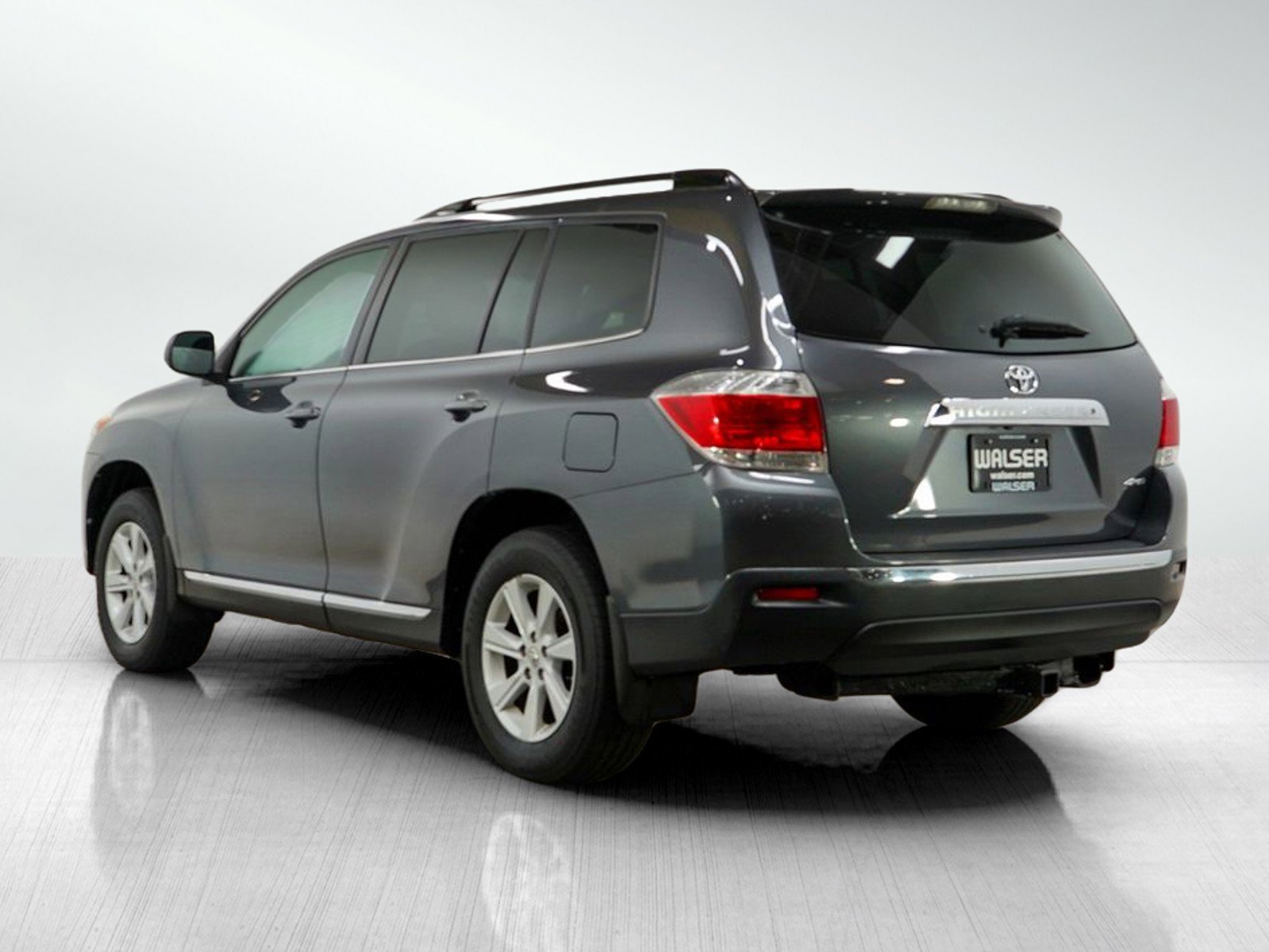 2012 Toyota Highlander SE photo 3