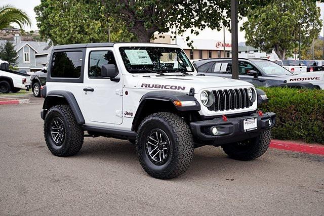 New 2025 Bright White Clear-Coat Exterior Paint Jeep Rubicon image 6