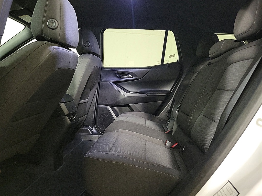 2025 CHEVROLET EQUINOX - Image 12