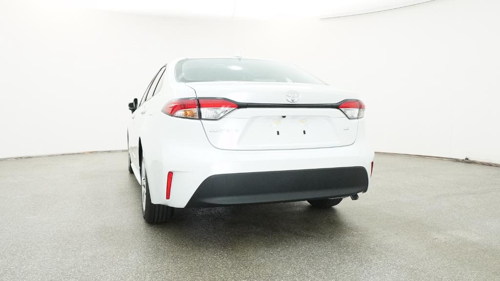 2025 Toyota Corolla LE photo 15