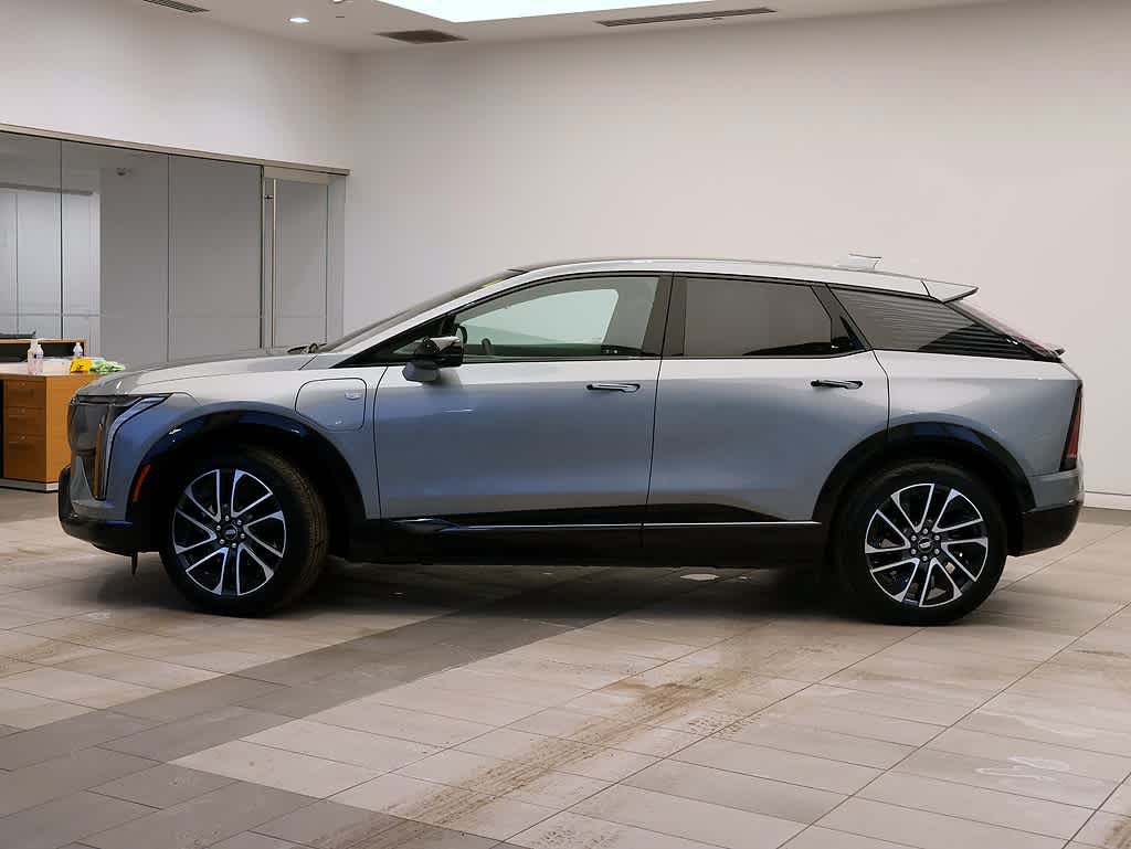 Certified 2025 Cadillac OPTIQ Sport 2 with VIN 3GYK3GMR5SS139709 for sale in Libertyville, IL