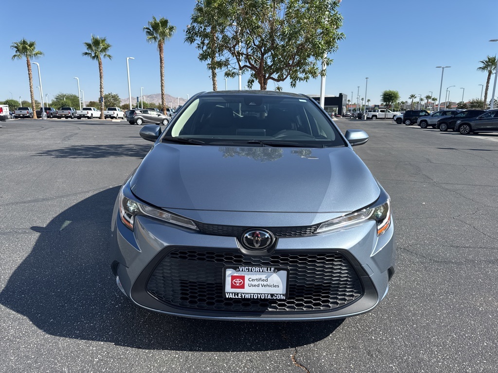 2022 Toyota Corolla LE photo 3