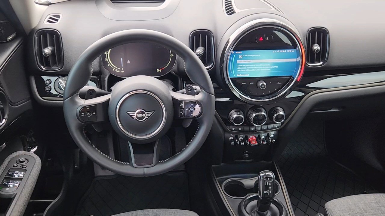 2023 Mini Countryman S ALL4 photo 14