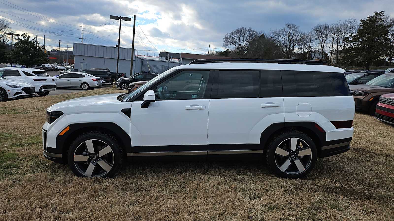 2025 Hyundai Santa Fe Limited photo 3