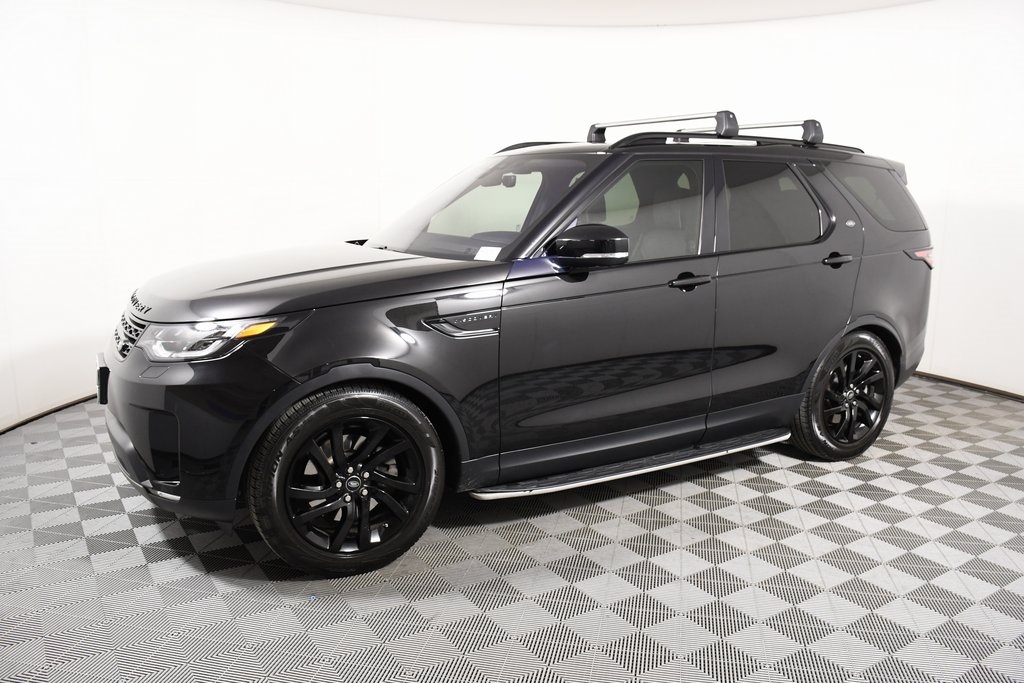 Used 2017 Land Rover Discovery HSE LUX with VIN SALRHBBV4HA037765 for sale in Richfield, Minnesota