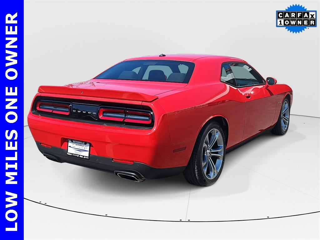 2022 Dodge Challenger R/T photo 3