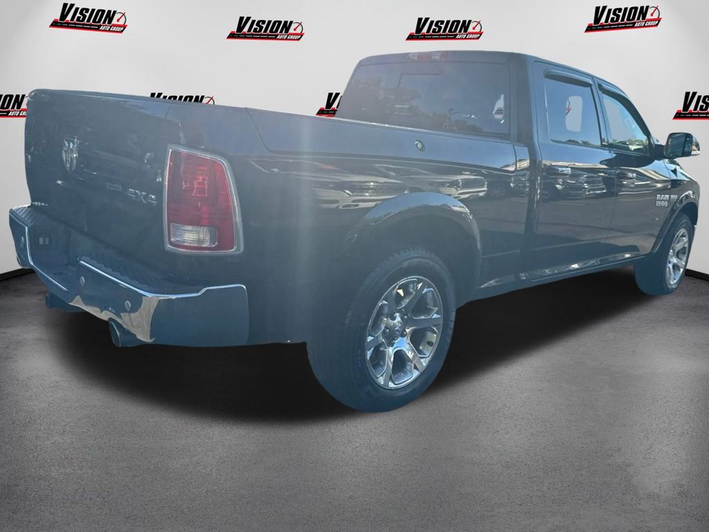 2016 Ram 1500 Laramie photo 4