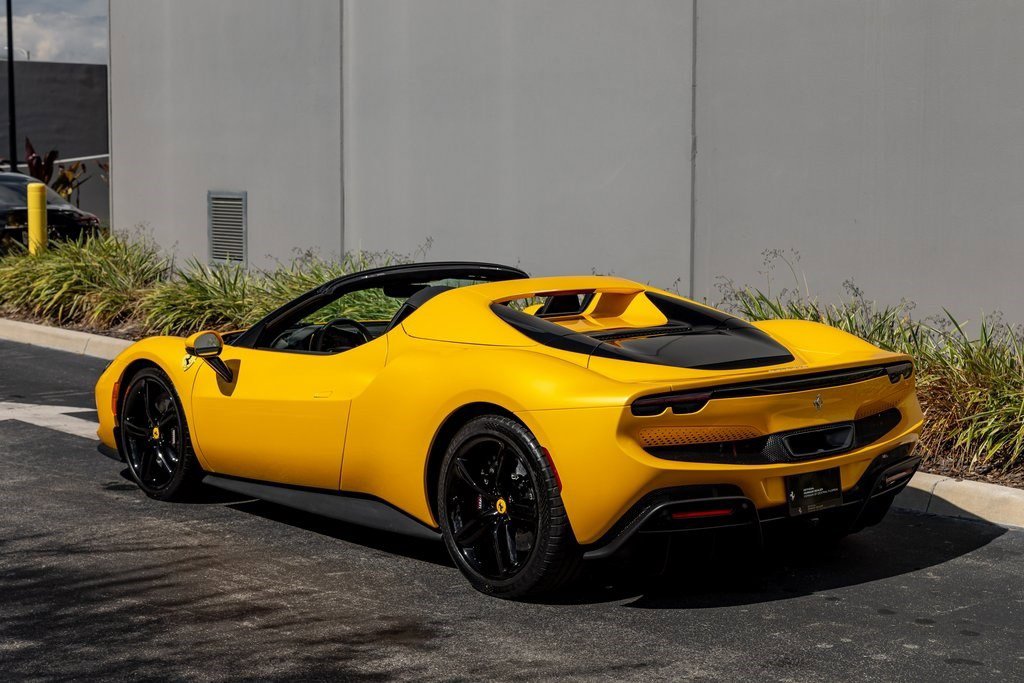 2024 Ferrari 296 GTS photo 3