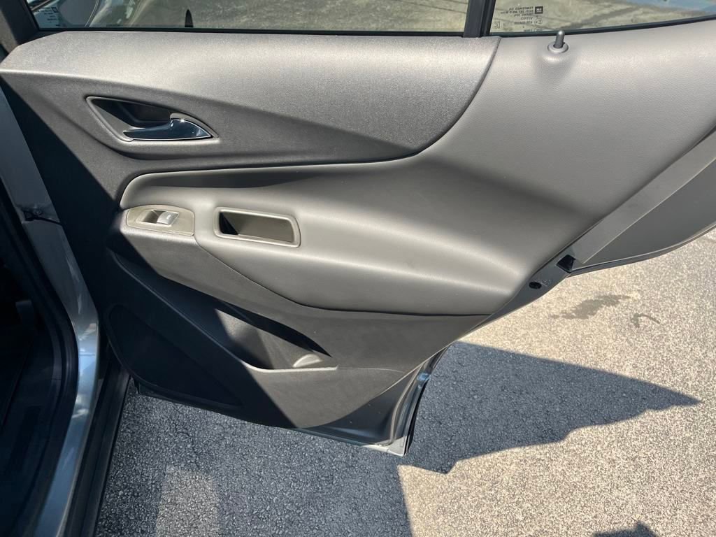 2023 Chevrolet Equinox LT photo 26