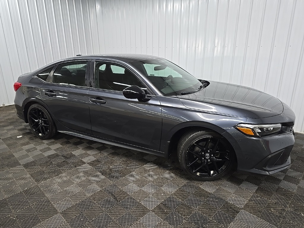 2023 Honda Civic Sport photo 3