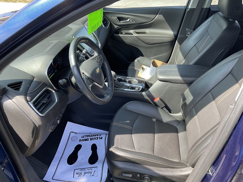 2023 Chevrolet Equinox Premier photo 2