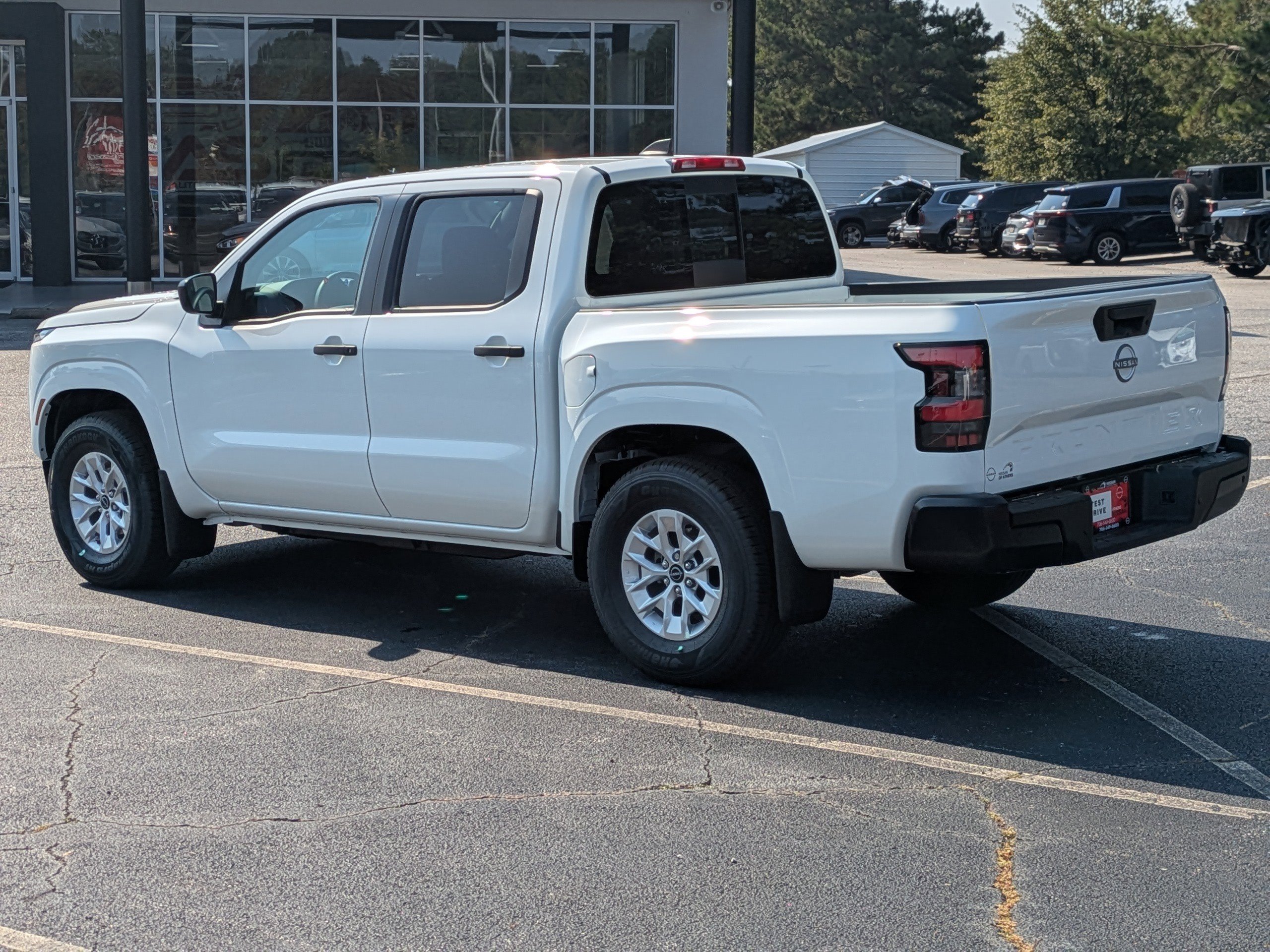 2026 Nissan Frontier S photo 3