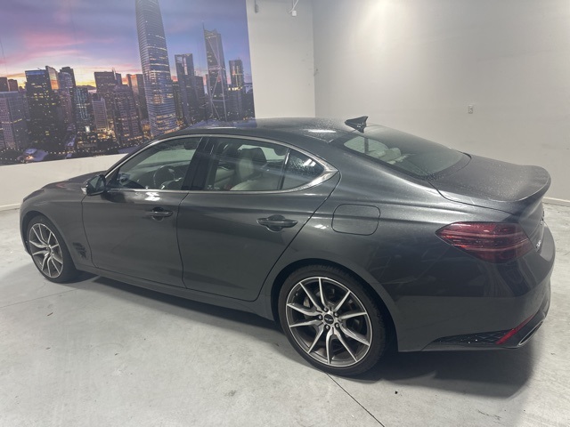 2024 Genesis G70 2.5T photo 4