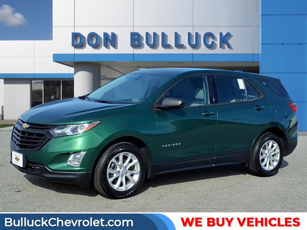 2018 Chevrolet Equinox LS's photo