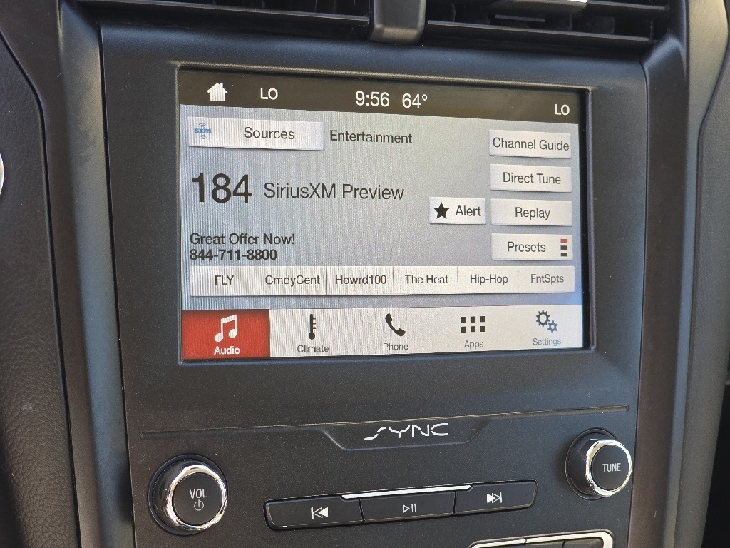 2019 Ford Fusion SE photo 4
