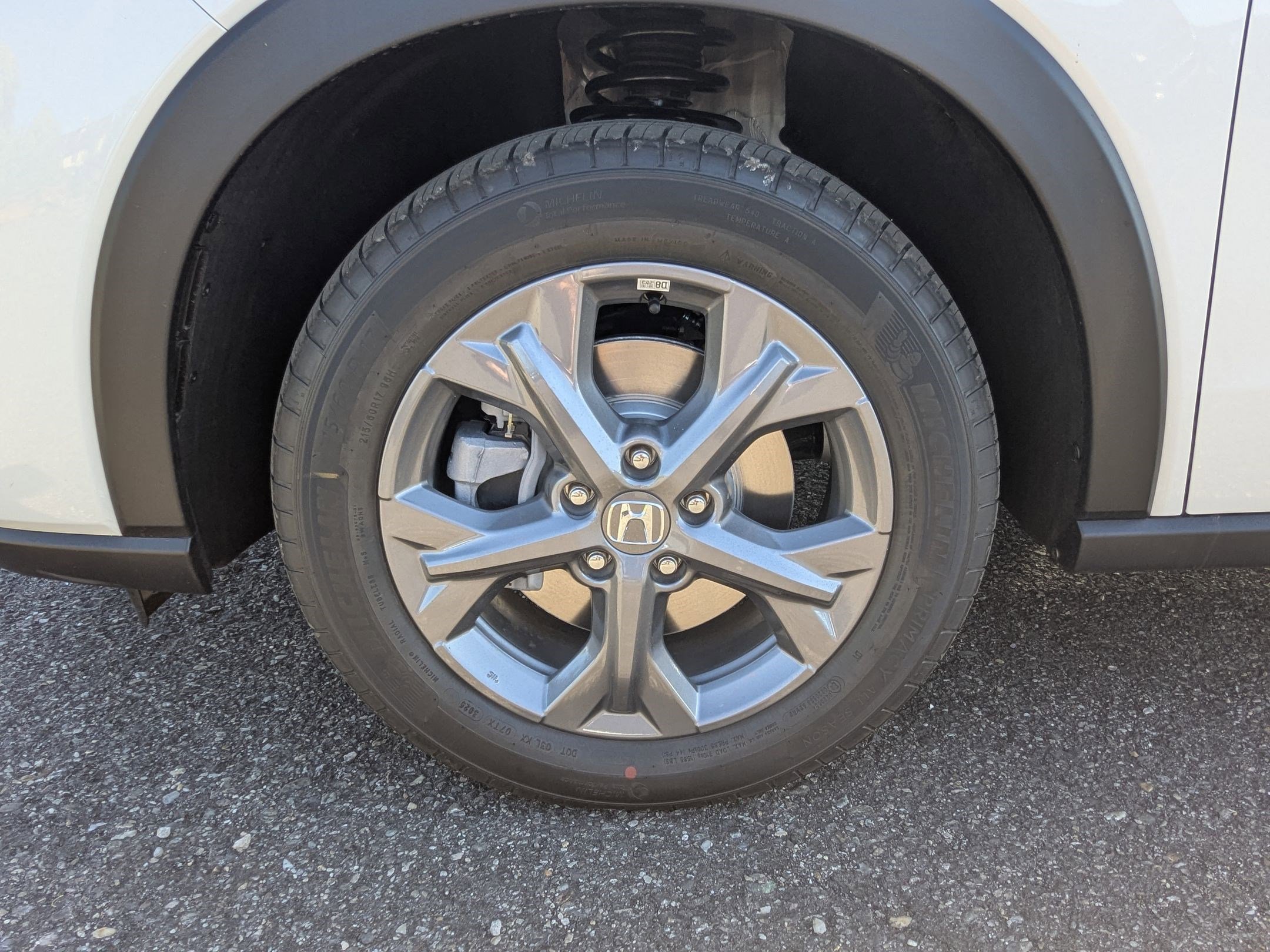 2026 Honda HR-V LX photo 14