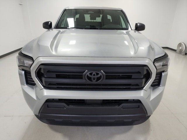 2024 Toyota Tacoma SR Double Cab photo 2