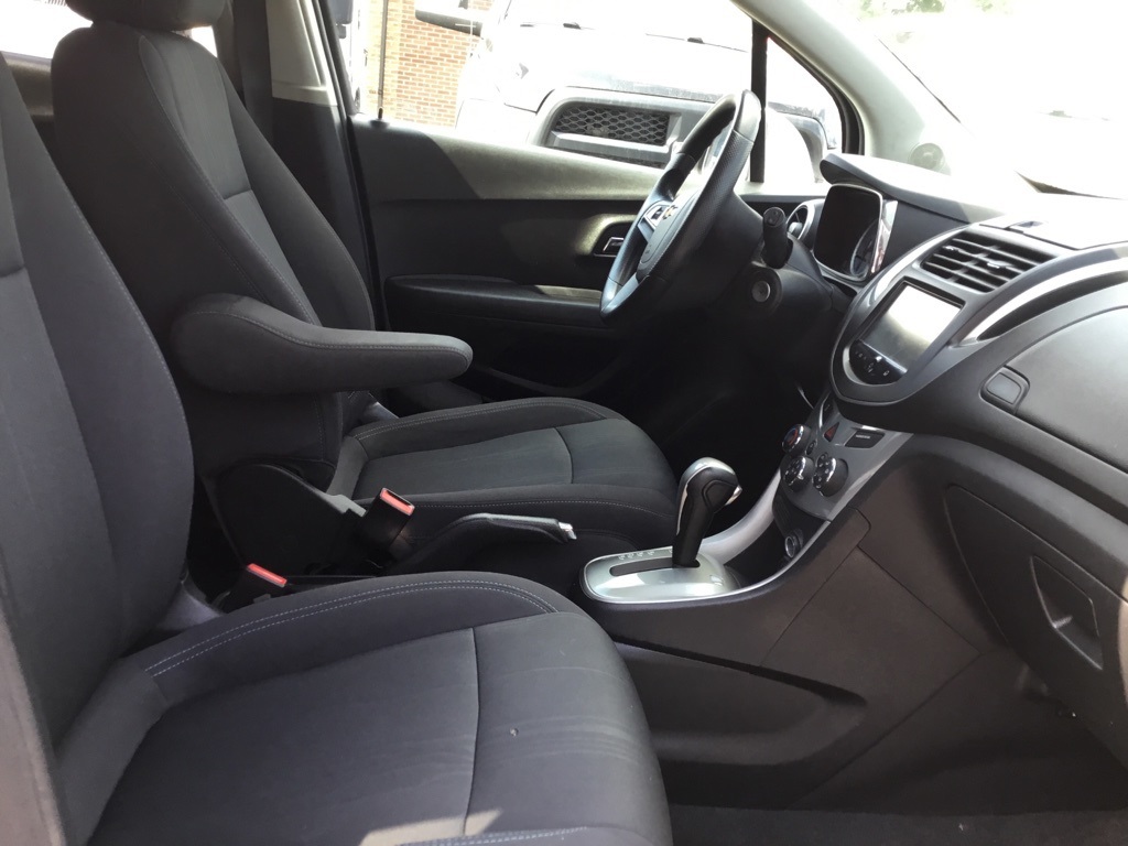 2016 Chevrolet Trax LT photo 6