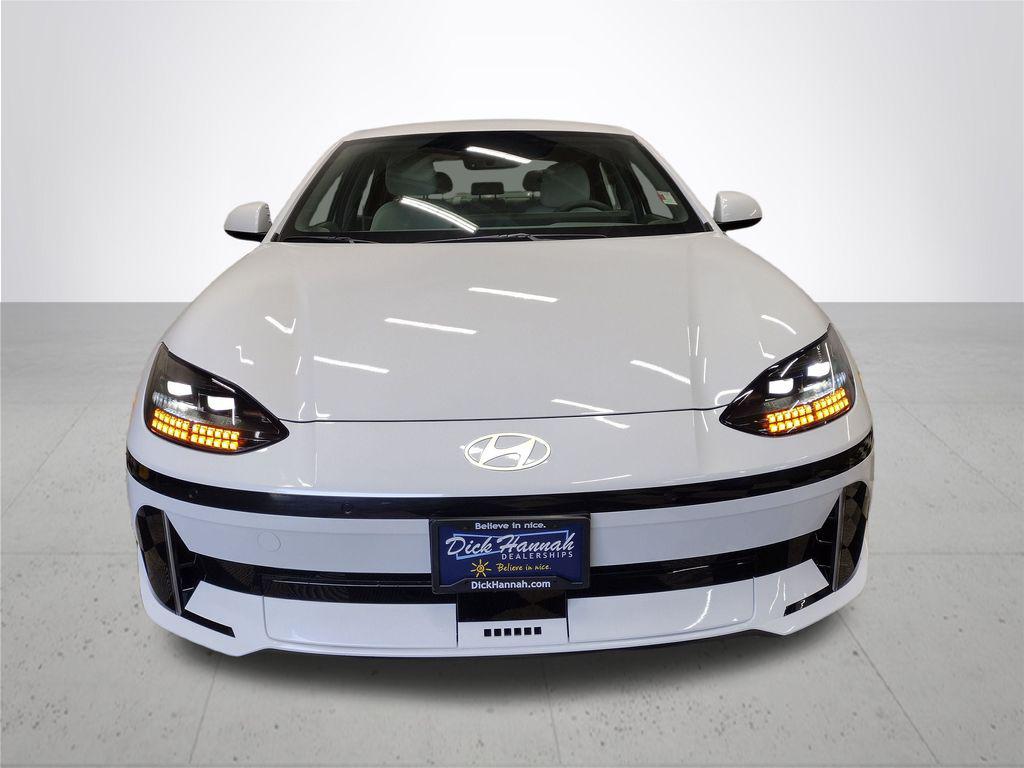 2025 Hyundai Ioniq 6 SEL photo 3