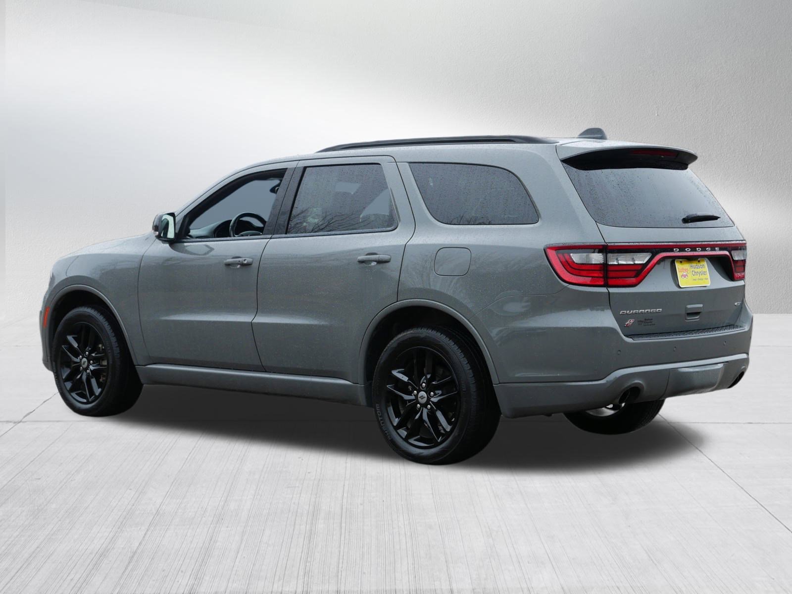 2023 Dodge Durango GT Plus photo 2