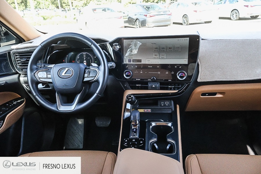 2025 Lexus NX 350h Premium photo 14