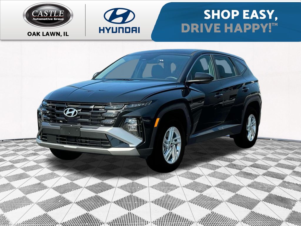 2025 Hyundai Tucson SE's photo