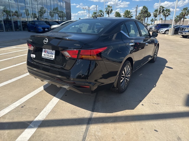 2025 Nissan Altima 2.5 SV photo 3