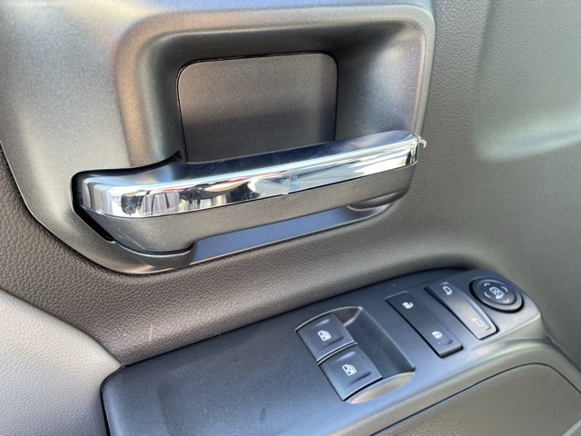 2024 Chevrolet Silverado 6500HD Work Truck photo 3