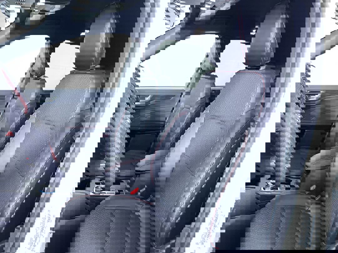2025 Ford Escape photo 11