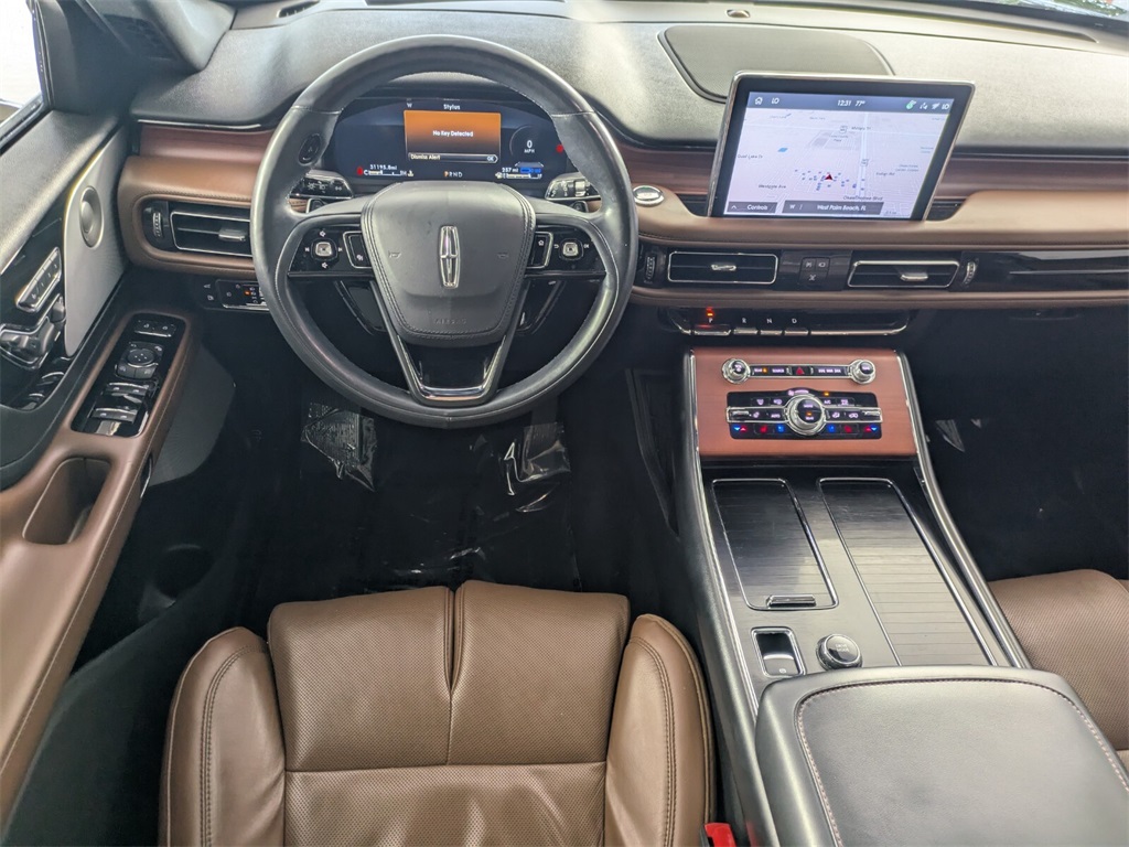 2021 Lincoln Aviator Grand Touring photo 13
