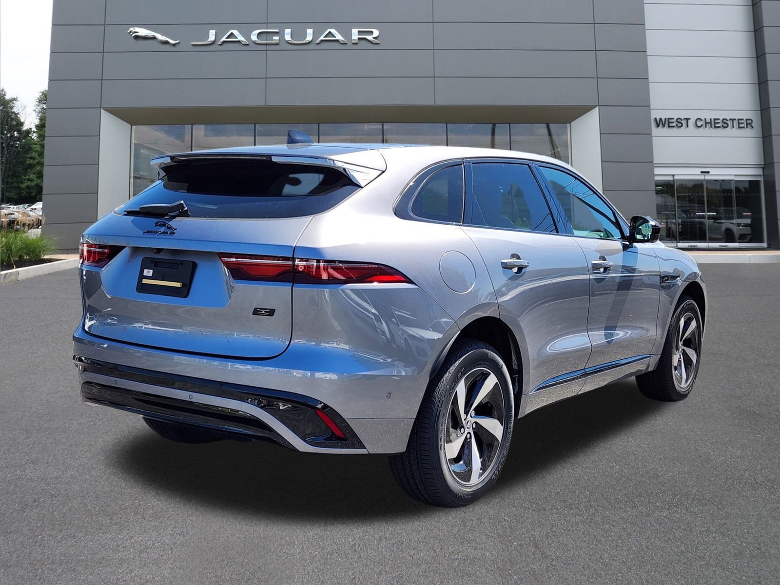 2026 Jaguar F-PACE P250 R-Dynamic S photo 3