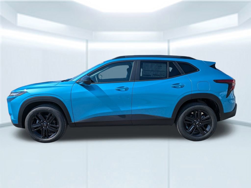 2025 Chevrolet Trax ACTIV photo 2