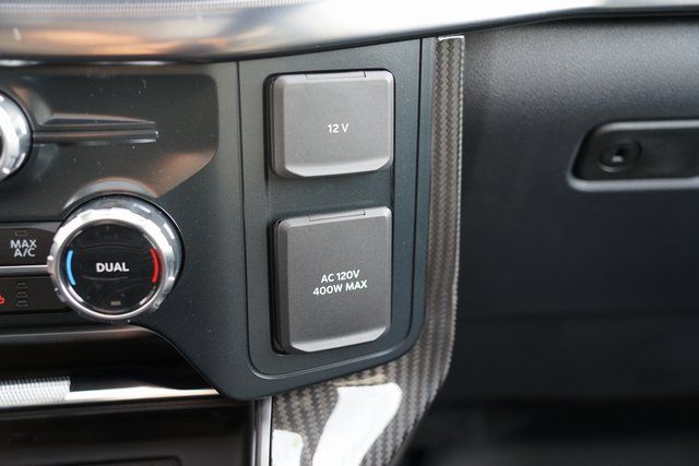2025 FORD F-150 - Image 40